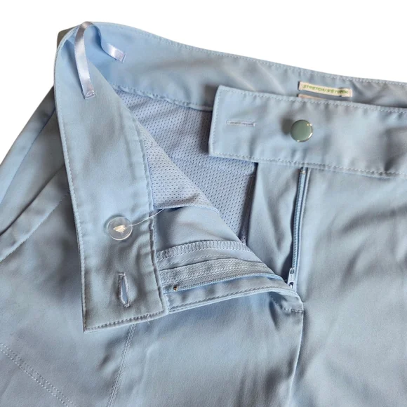 IZOD XFG Light Blue Performance Ladie's Golf Shorts 4 - Picture 2 of 8
